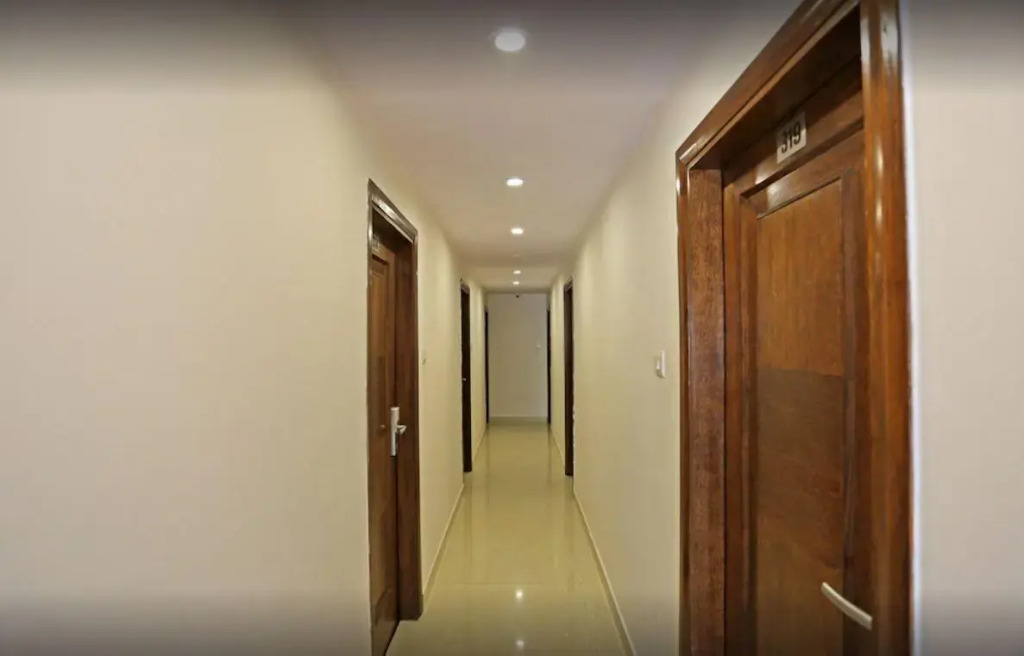 Hotel Shiwalik Regency