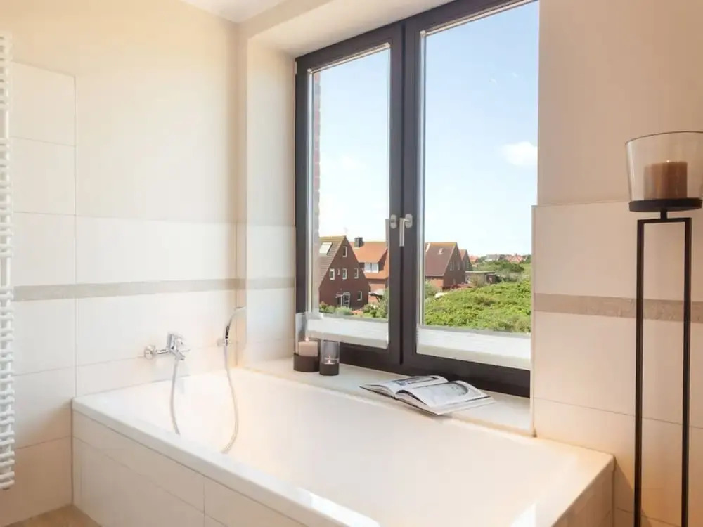 Reethuus Sud Modern Retreat