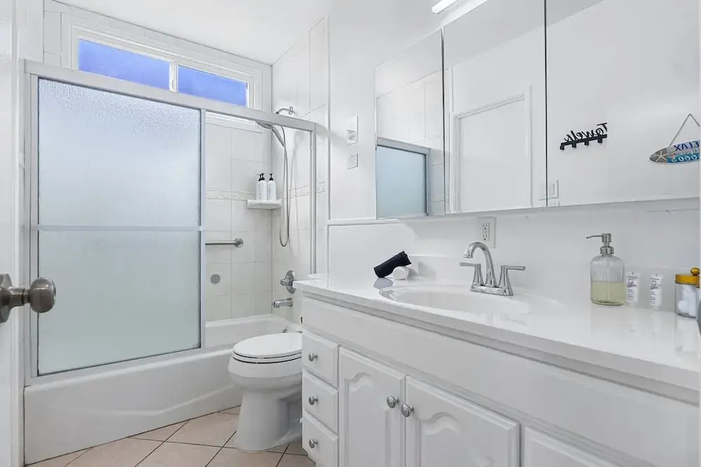 Gem by the sea None-obstructive Ocean View