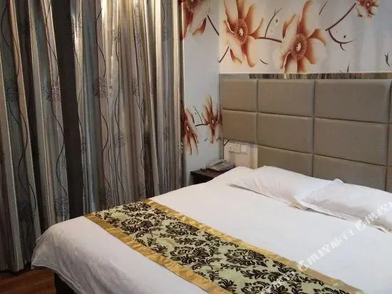 365 Tiantian Business Hotel
