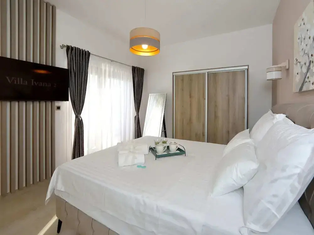 Villa in Starigrad with heated pool