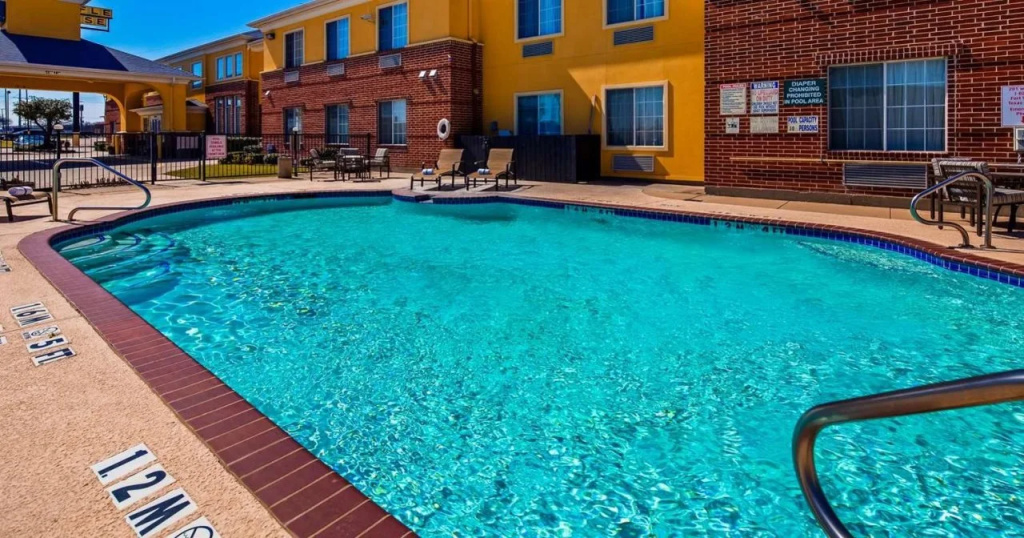 Best Western Fort Worth Inn & Suites