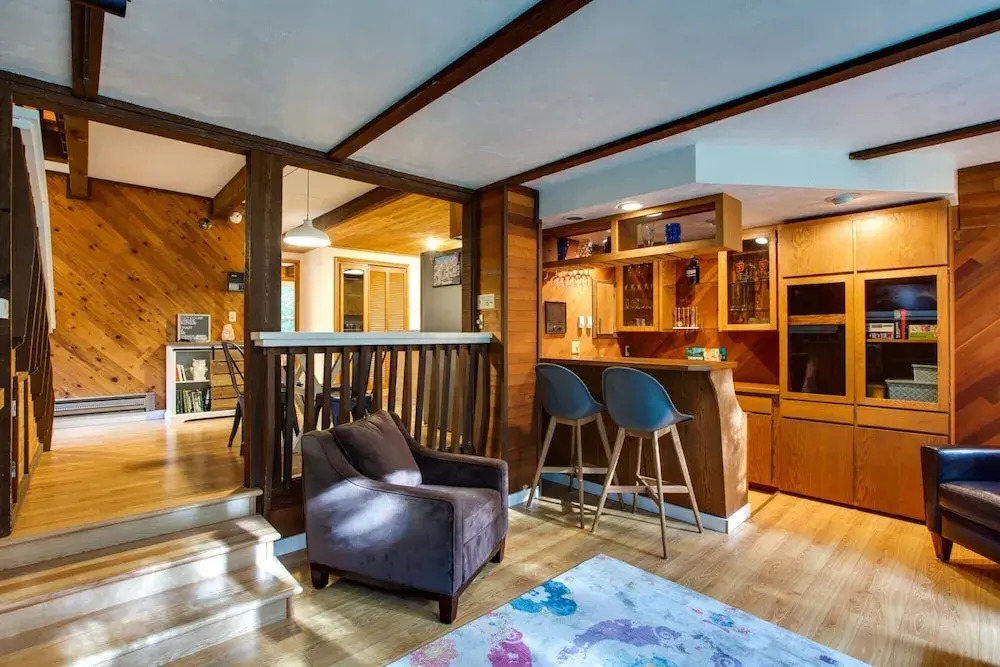 Mt. Baker Lodging Cabin 45 (Sleeps 6)