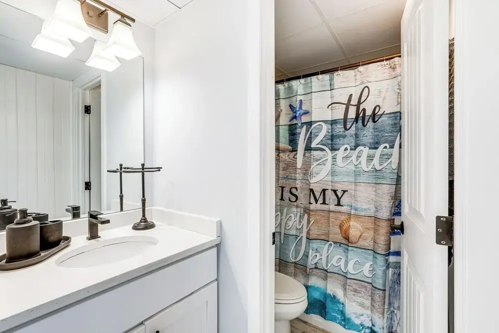 2 Blocks to Beach: Modern Condo in North Wildwood!