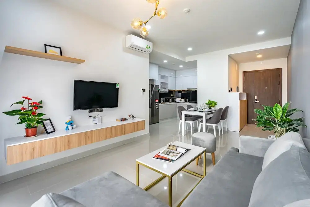 Diamond Luxury Rivergate
