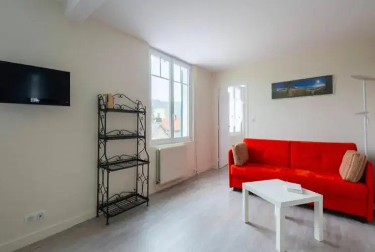 Great Apt near the beach