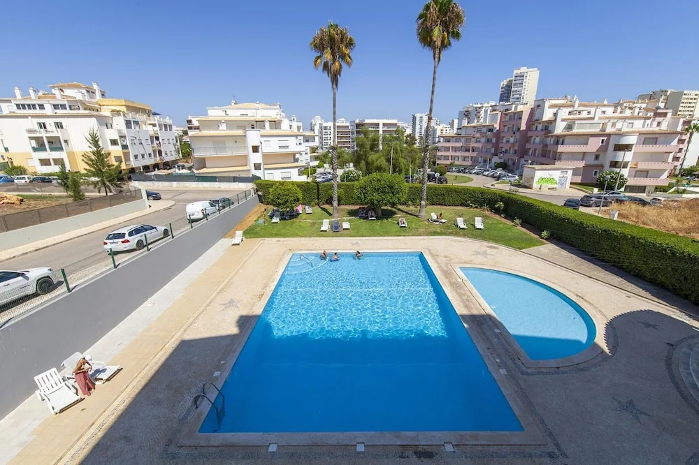 B97 - Flor da Rocha Apartment in Portim o