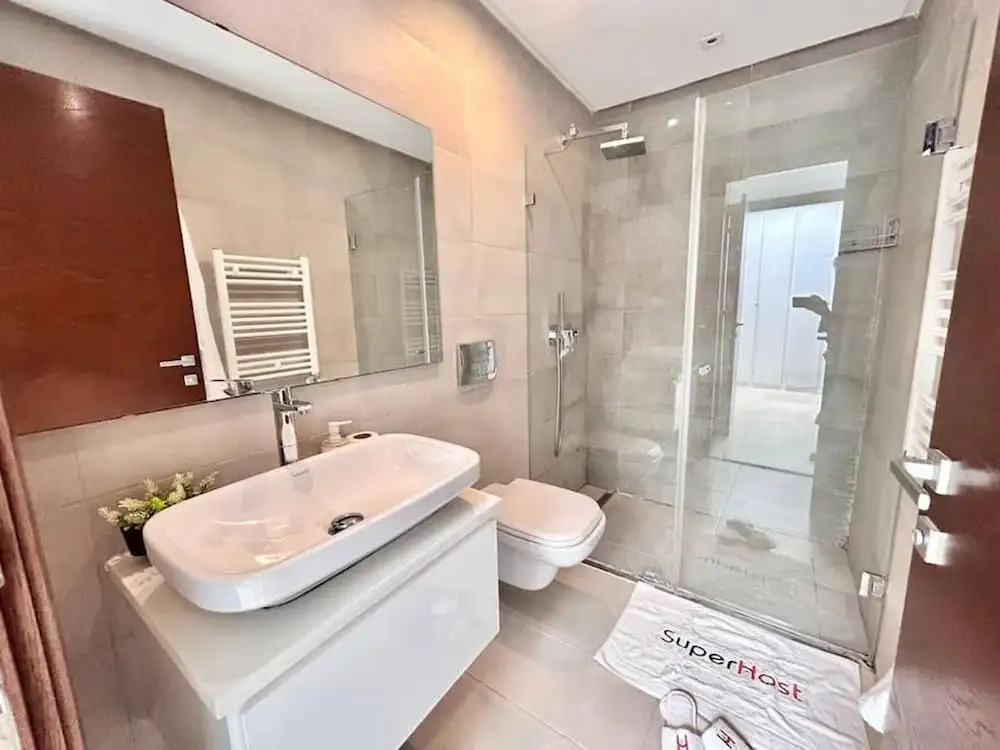 Villa contemporaine S3 piscine lumiere La Marsa
