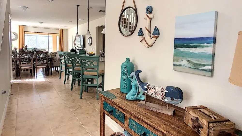 Pura Vida Retreat Brand New 7 Bedroom in Solterra