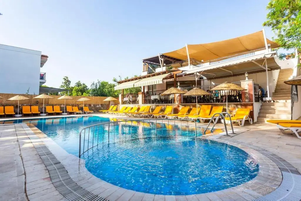 Kriss Otel