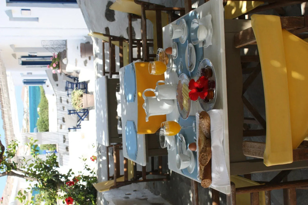 Naoussa Hotel Paros by Booking Kottas
