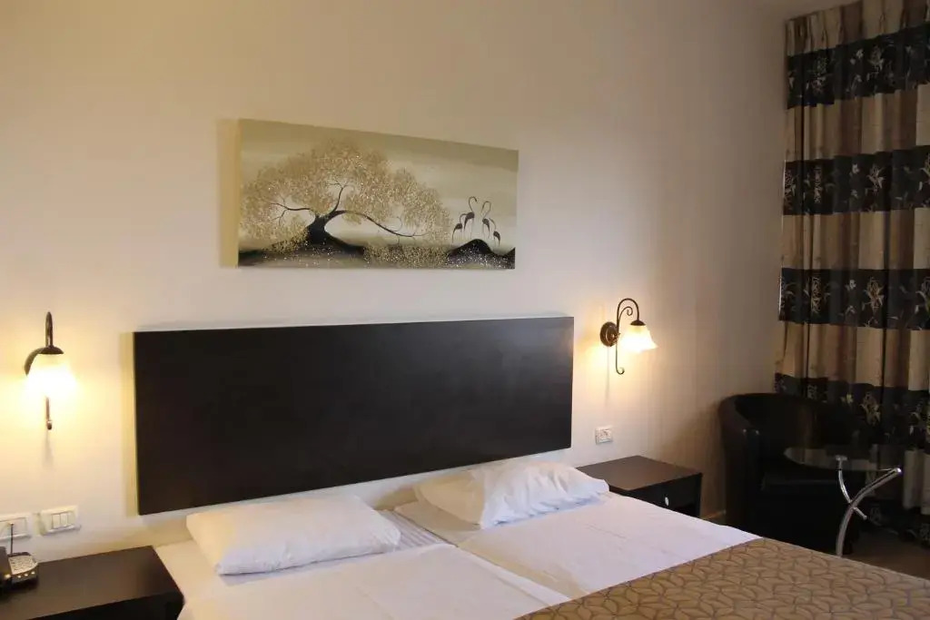 Restal Hotel