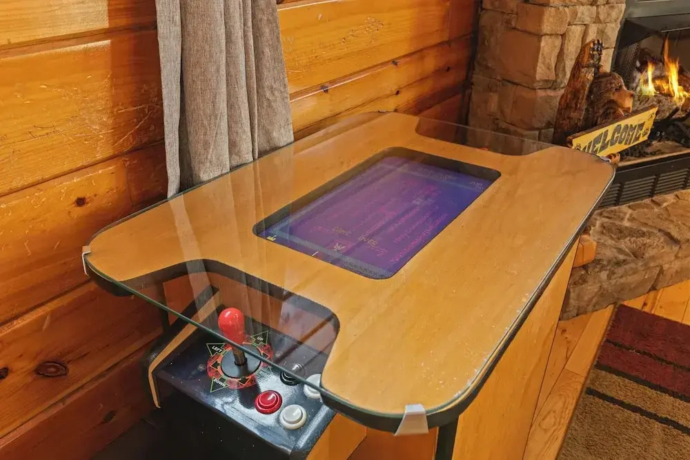 Bear Hideaway Cozy 3BR Cabin