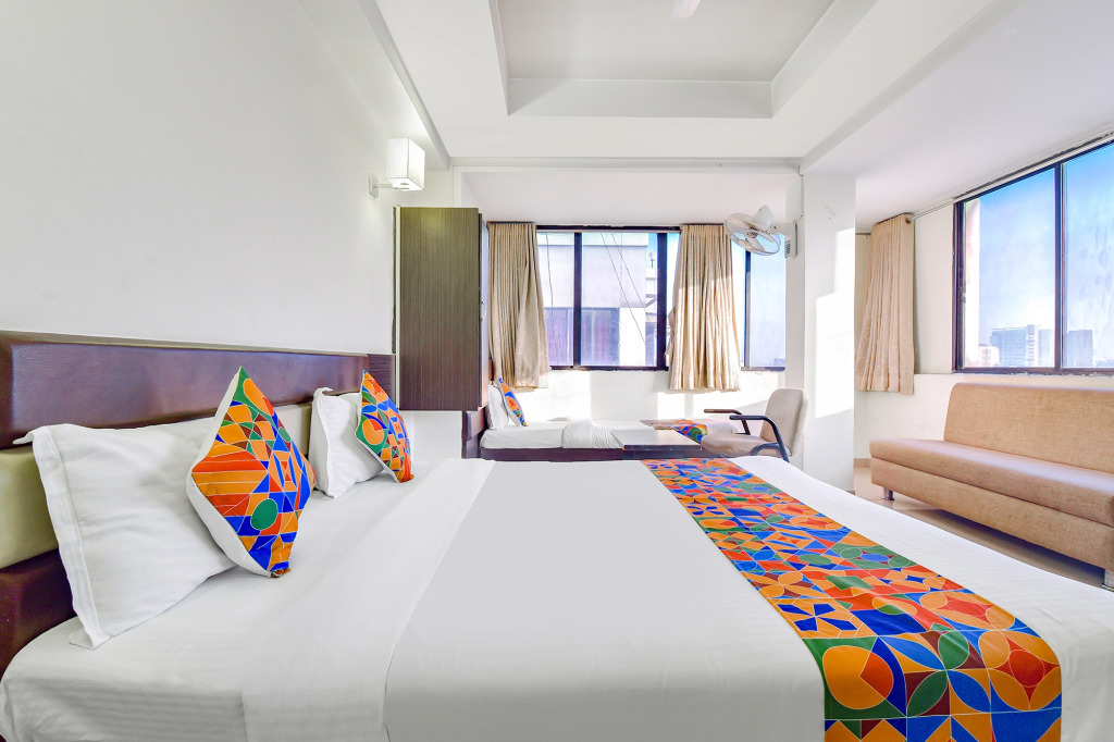 Fabhotel Skyland