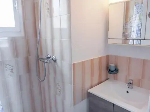 Apartment Marina Village-5 by Interhome