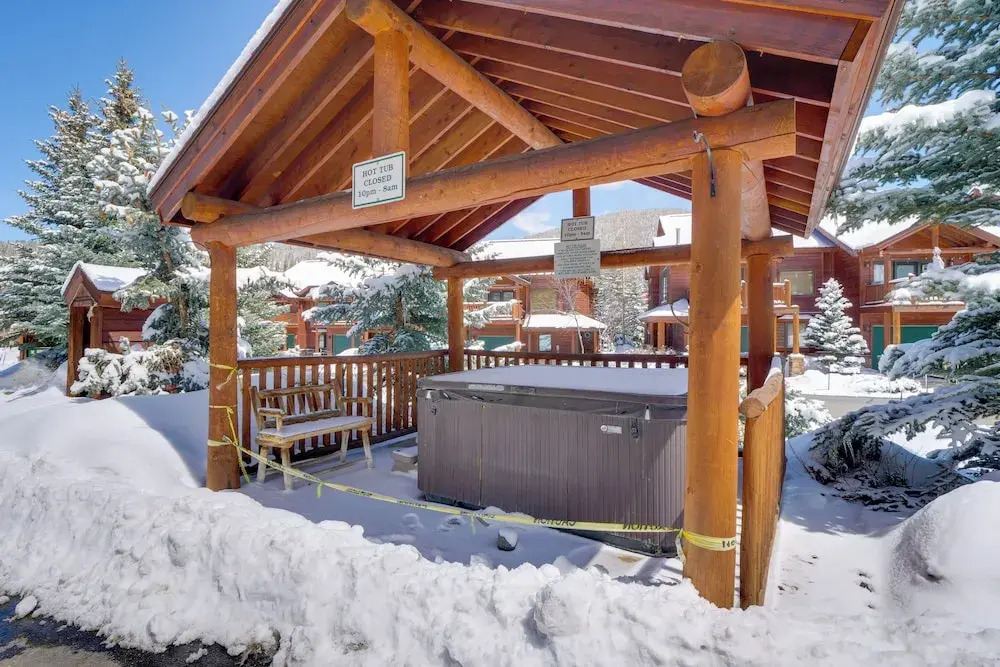Slopeside Sanctuary - Penthouse < 1 Mi to Lifts!