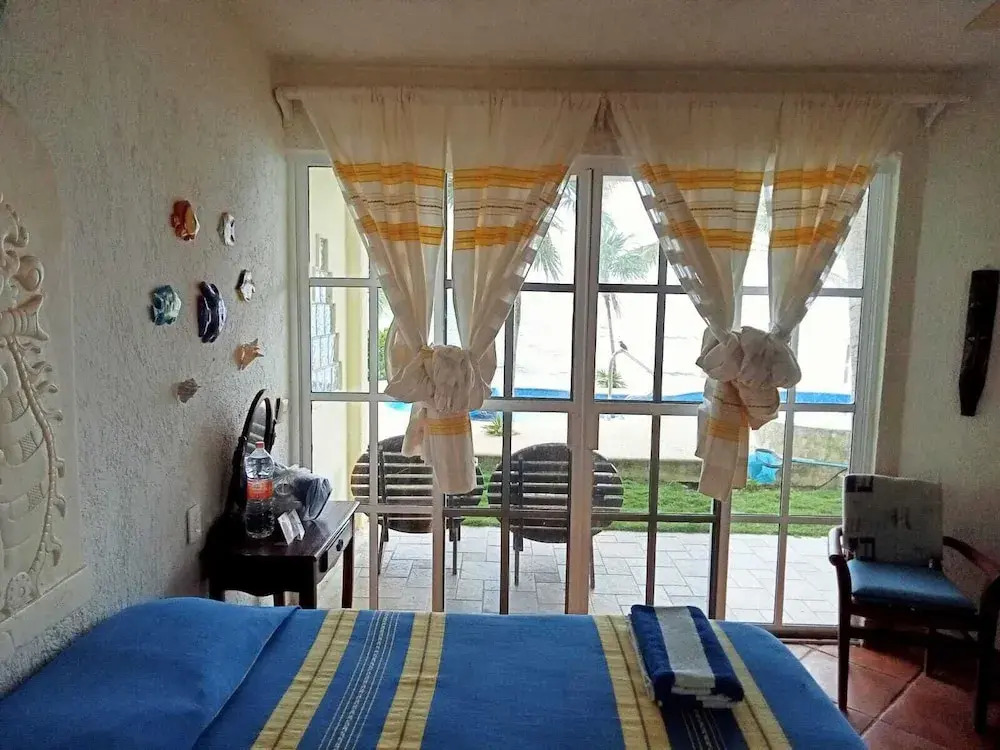 Casa Cenote Hotel
