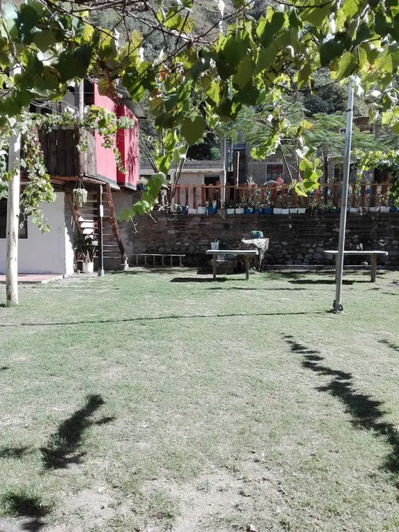 Hugos Lodge
