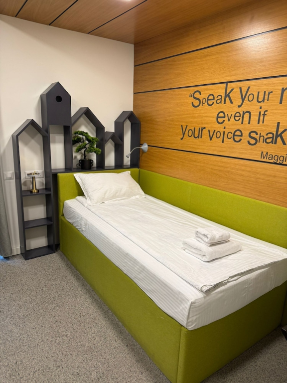 Eloom Hotel