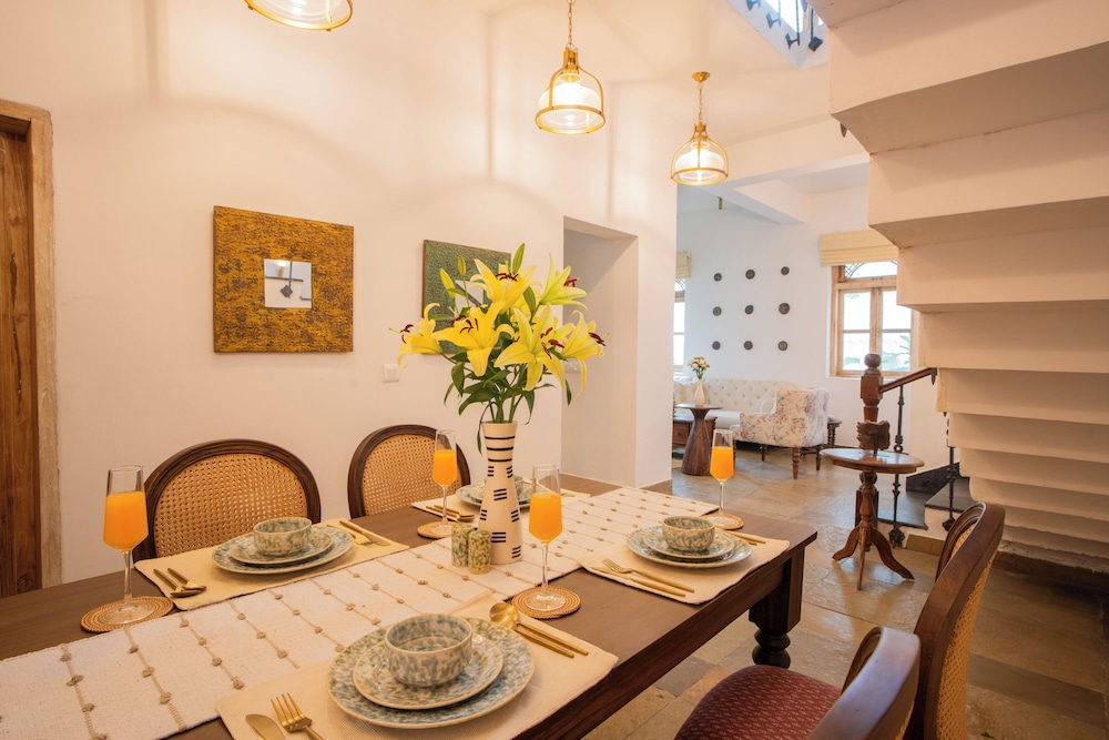 Elivaas Amayah Neer Serene 3BHK Villa
