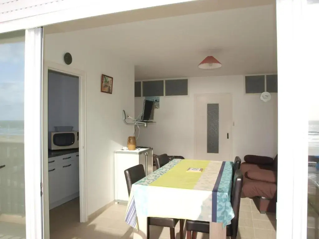 Studio Saint-Jean-de-Monts, 1 pièce, 4 personnes - FR-1-323-164
