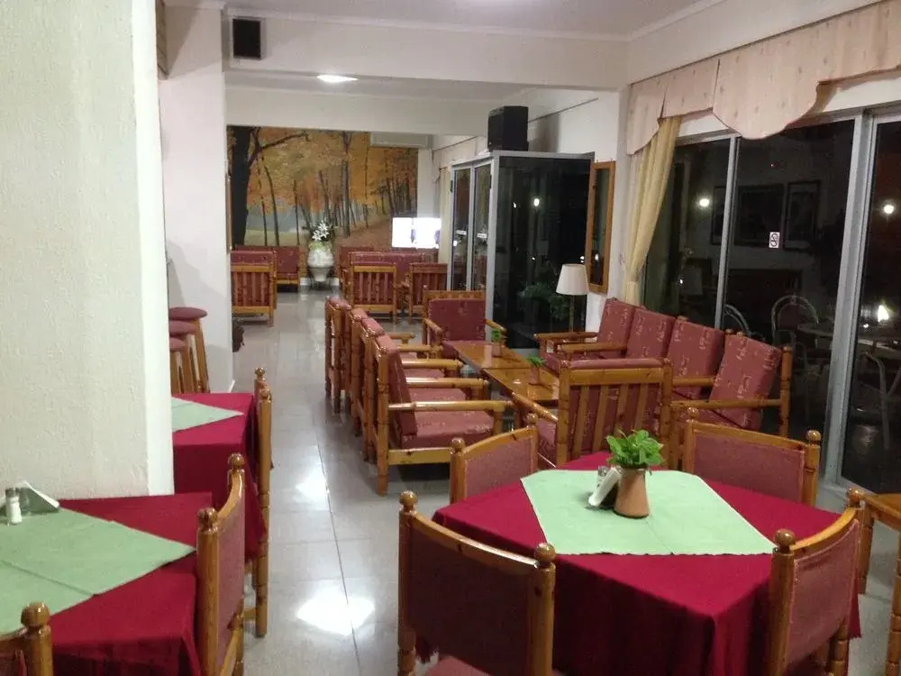Phaethon Hotel