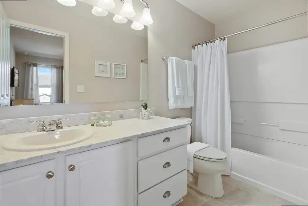 Modern 4BR Townhome Near Disney in Gated Resort