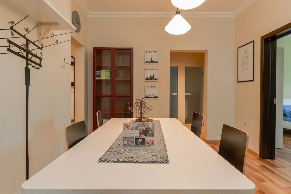 FM Premium 2-BDR Apartment - Cute Murphy Str.