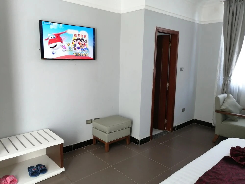 Sunspot Hotel
