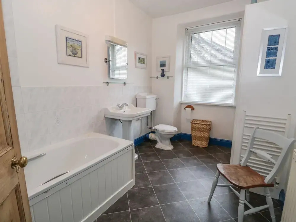 Honeysuckle Cottage