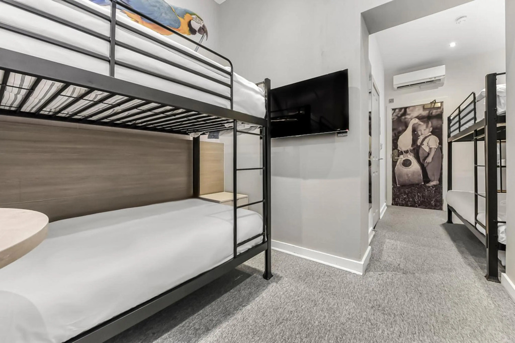 Heeton Concept Hotel - Kensington London