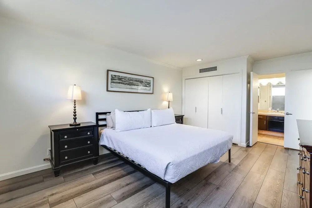 Mtn-view Condo w/ Pool Access in Palm Springs!