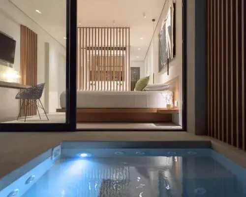 Ilya Botanic Suites