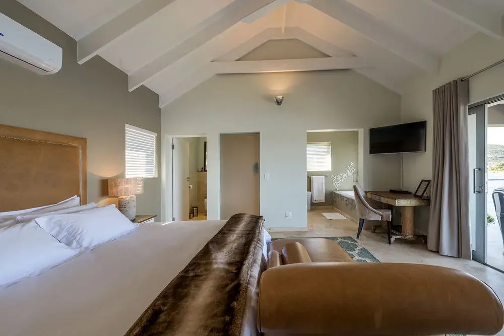 Plett Lagoon Villa