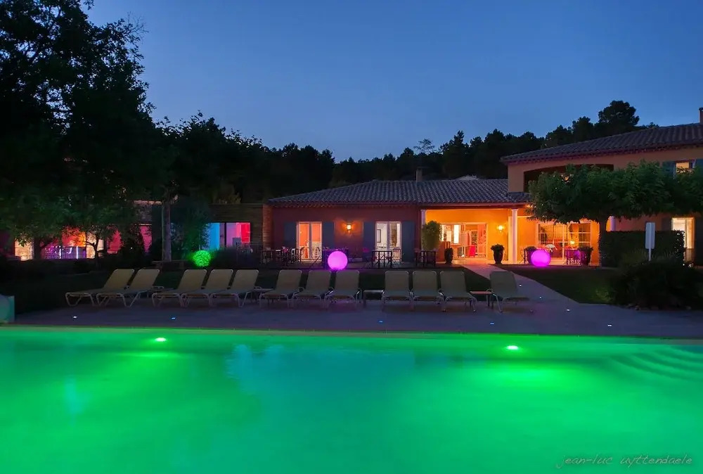 Les Sables dOcre & SPA