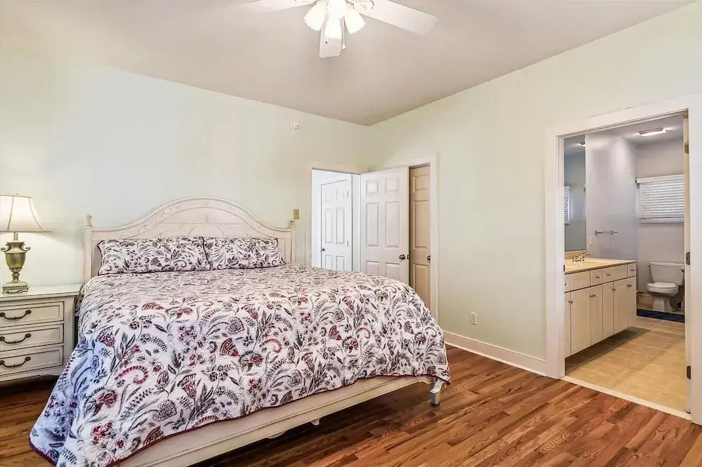 Tingle Avenue 624