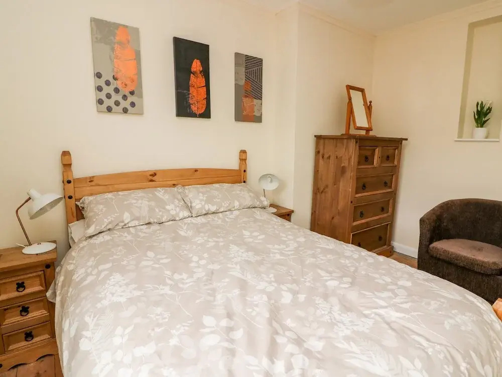 Ynys Cottage