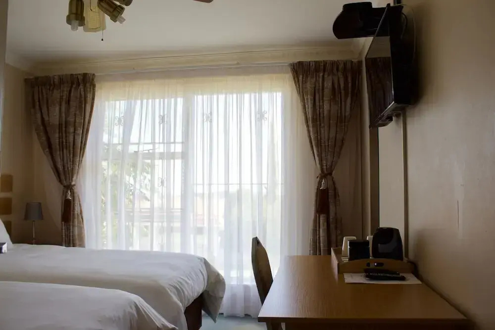 Pentagon Guesthouse