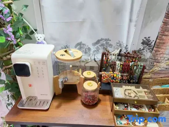 Jincheng·Life Boutique Design Stay (Jingdezhen People Square Tao Yang Alley Scenic Area)