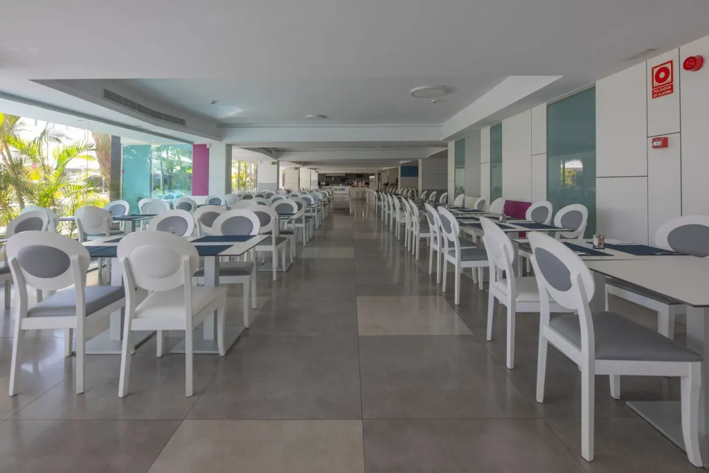 Отель BLUESEA Marieta