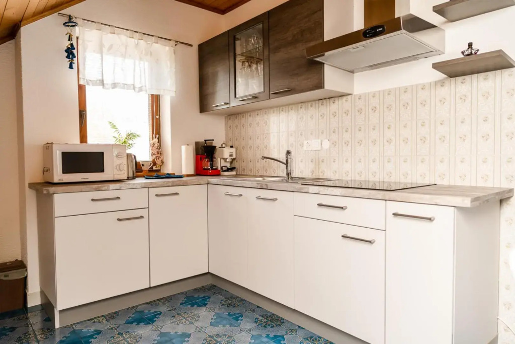 Apartments & Rooms Florjana