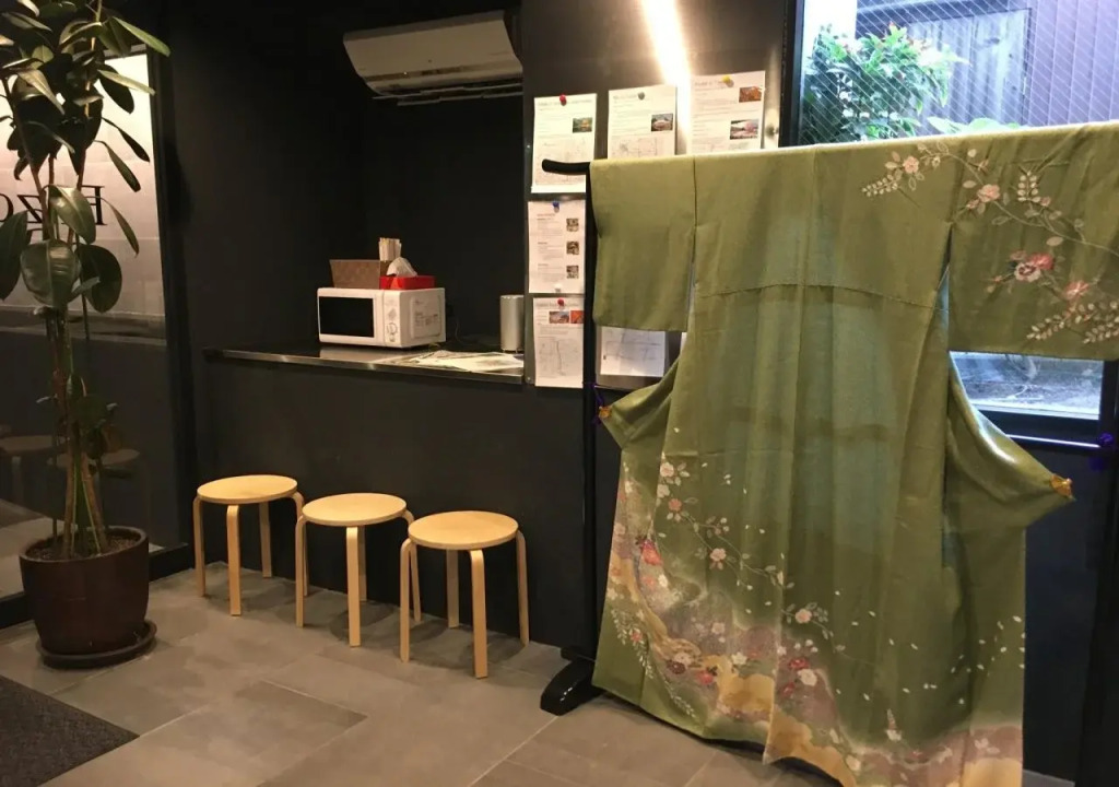 Enzo Kyoto Gojo E