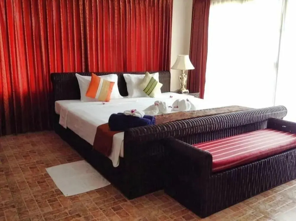 Baan Dorkbua Villa