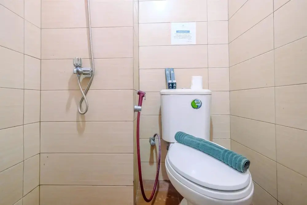 Fully Furnished with Comfortable Design Studio Apartment Margonda Residence 5