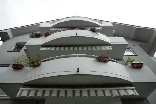 Bonus Apartments