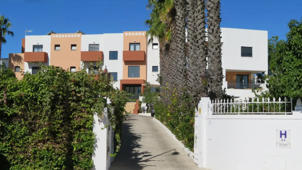 Hotel Alcaide