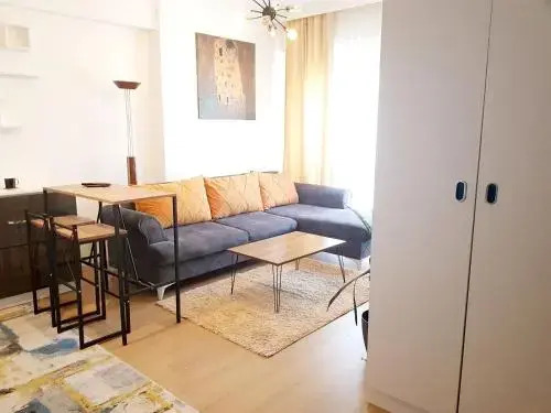 Istanbul Bahcesehir 2+1 Lux Residence New Airport and Akbati Mall