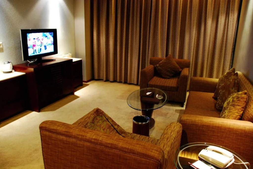 Grand Capital Hotel