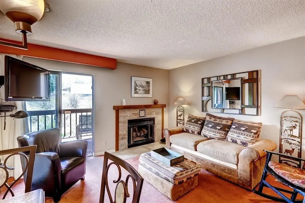 Mountainside Snowview Condo : Cool Frisco Location