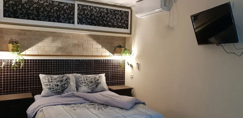 Shahal Apartments